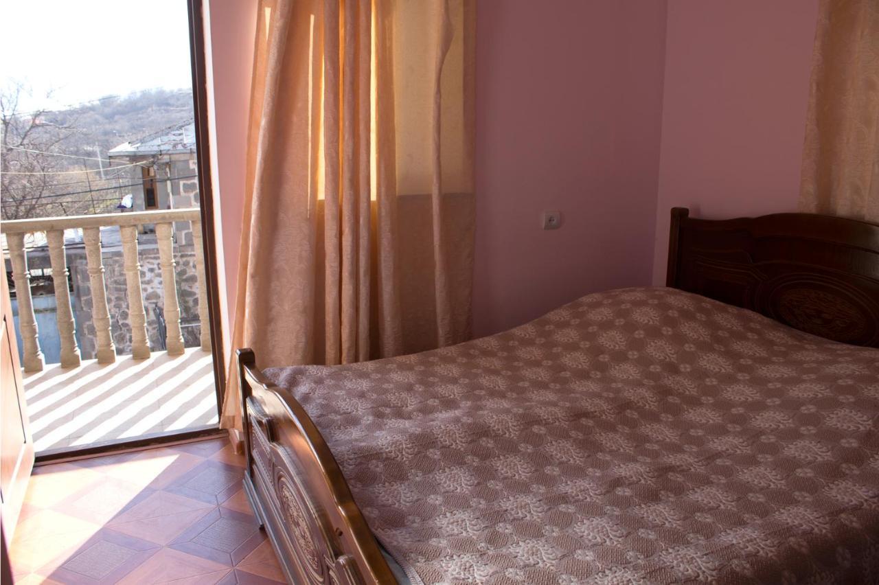 Tatev Shinuhayr Hotel' Extérieur photo