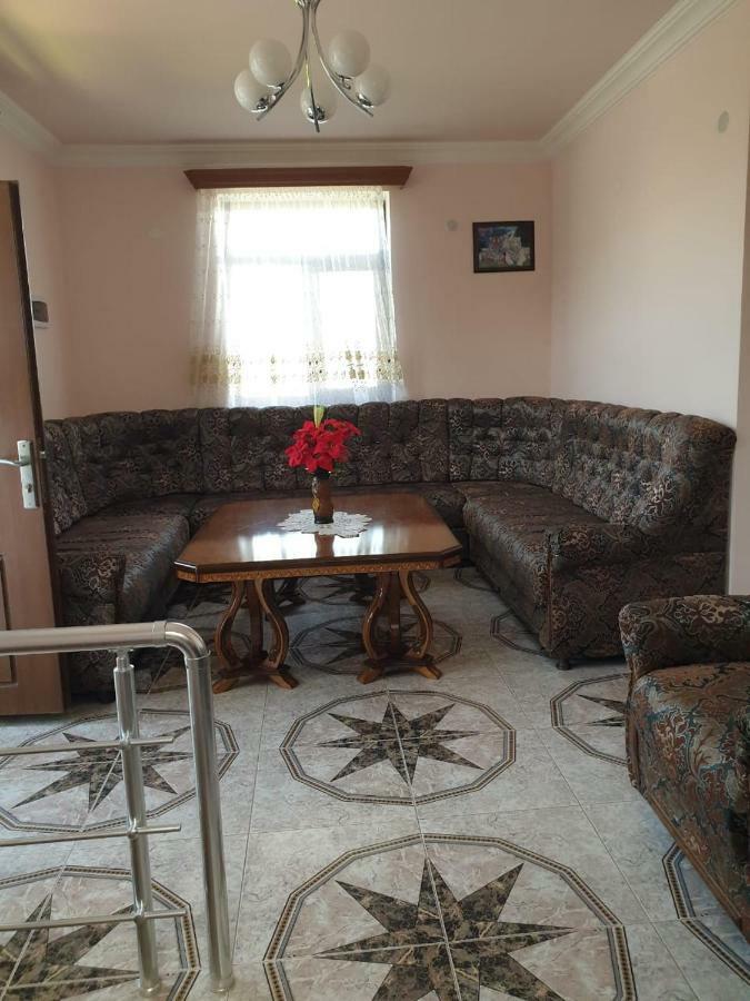 Tatev Shinuhayr Hotel' Extérieur photo